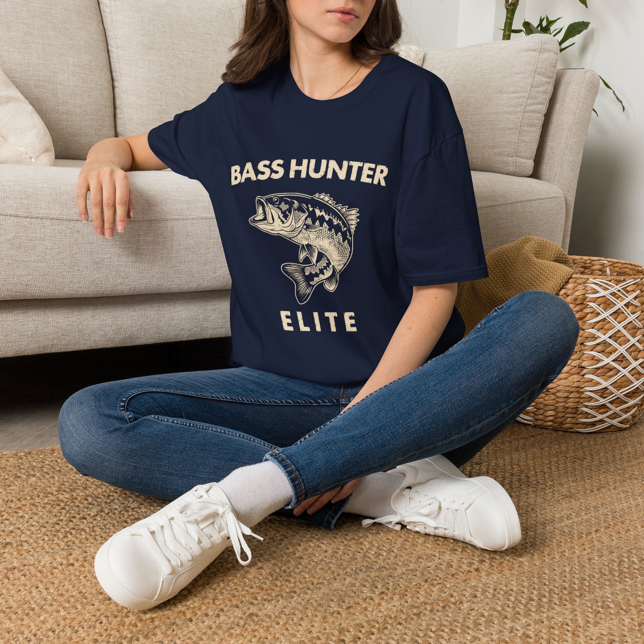Bass Hunter Elite Vintage Fishing Angler T-Shirt